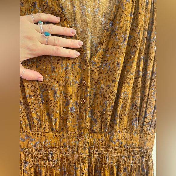 Brown/Gold Sleeveless V-Neck A-Line Button Up Dress - Picture 5 of 8